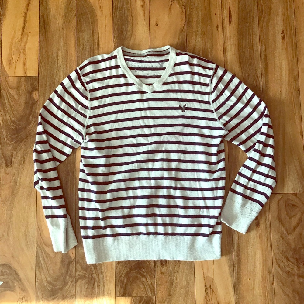 American Eagle sweater